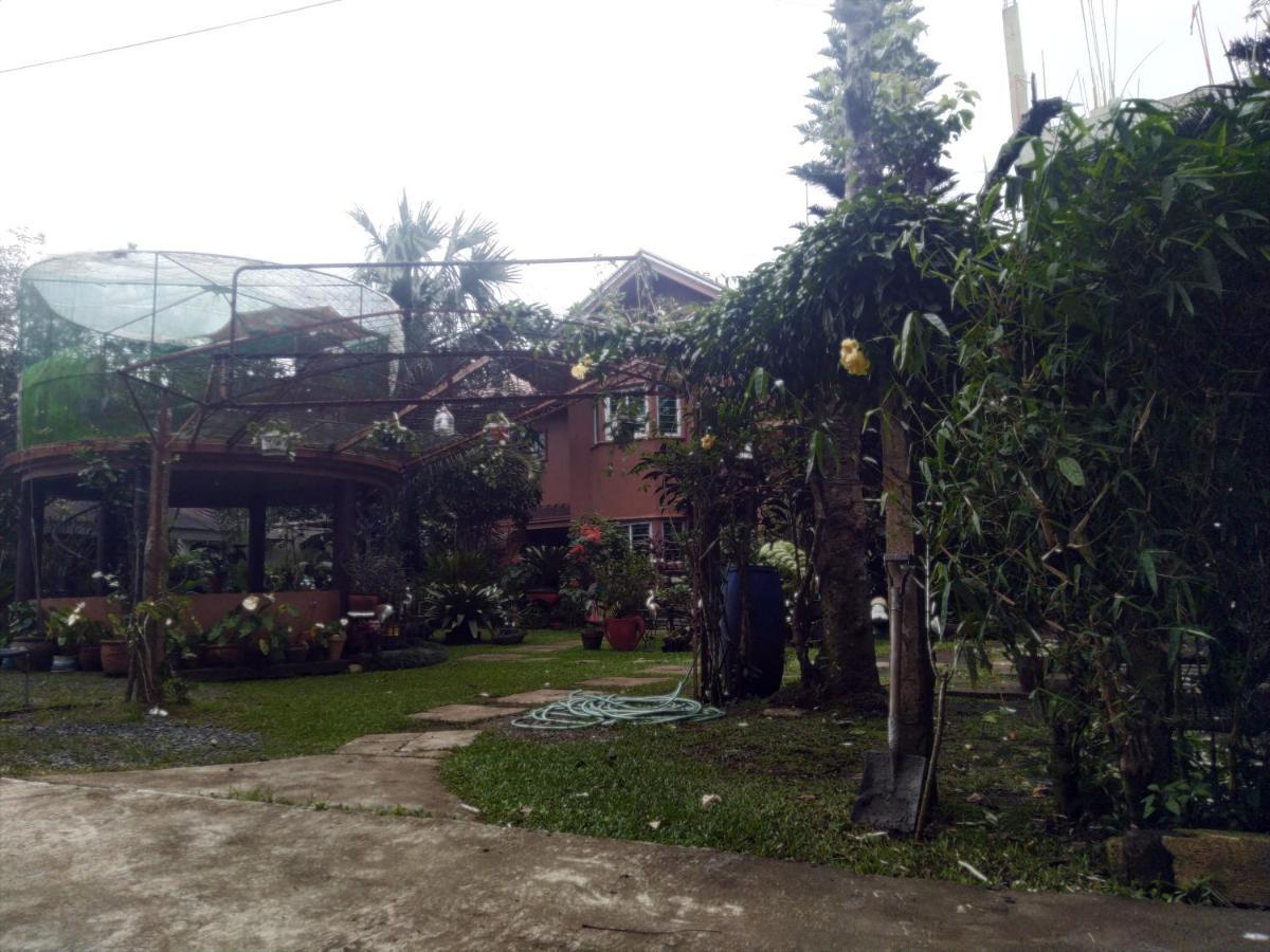 Jil'S Apartelle Tagaytay City Buitenkant foto