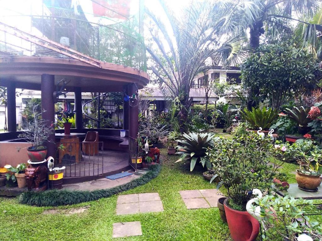 Jil'S Apartelle Tagaytay City Buitenkant foto